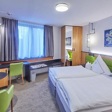 Landhotel Naafs-Häuschen Lohmar Buitenkant foto